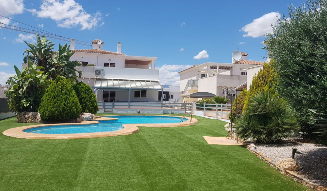 New Build - Detached Villa - Daya Nueva - Centro