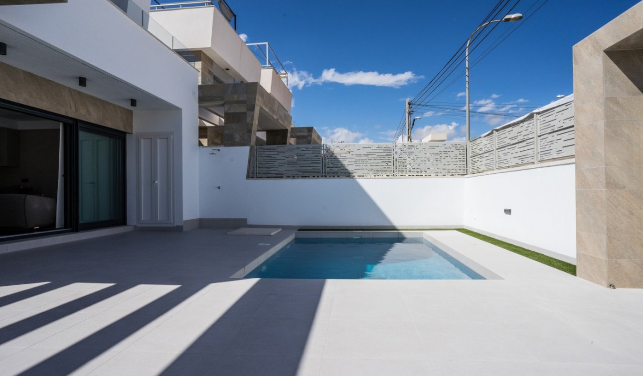 New Build - Detached Villa - San Miguel de Salinas - Blue Lagoon