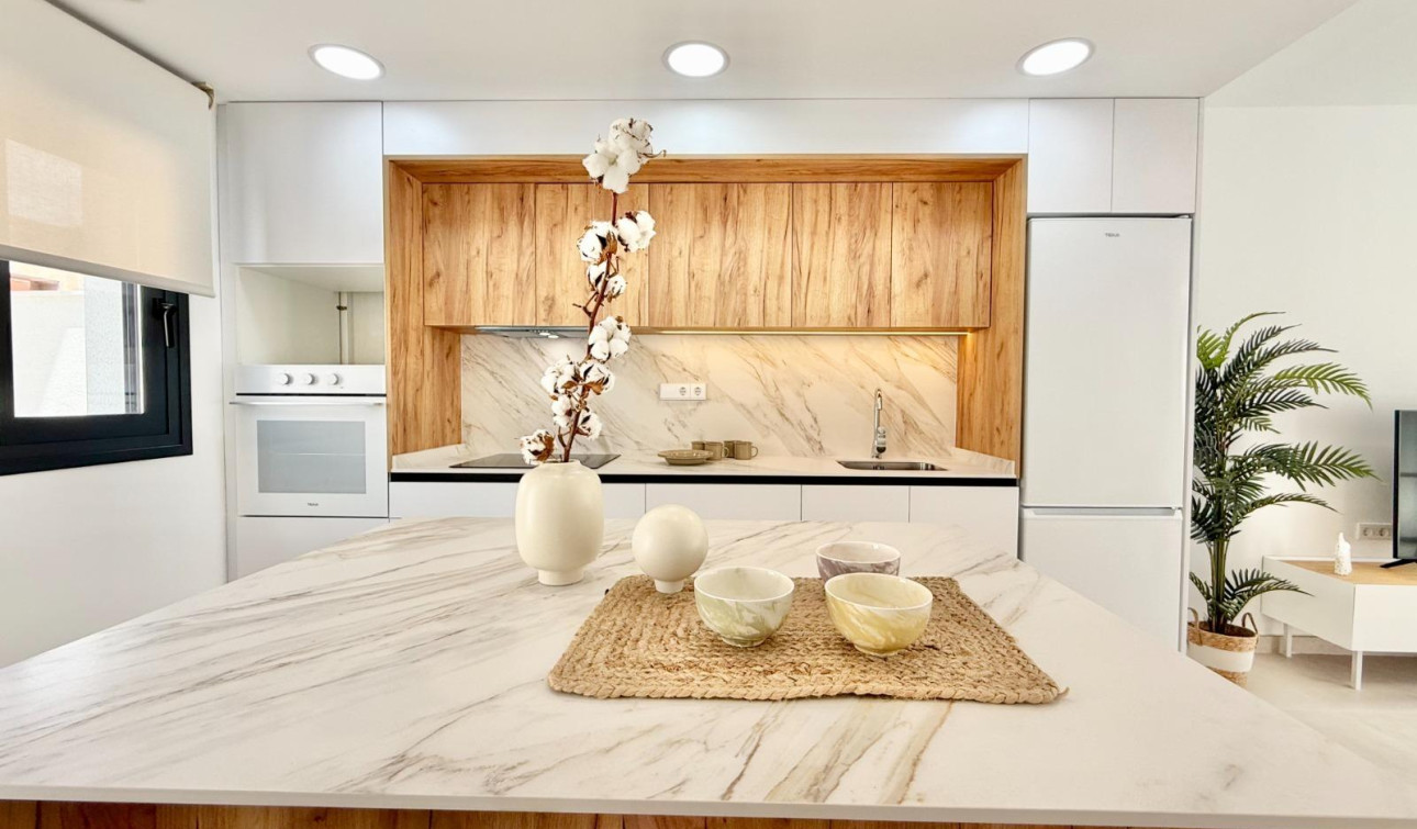 New Build - Town House - Cox - San Fernando