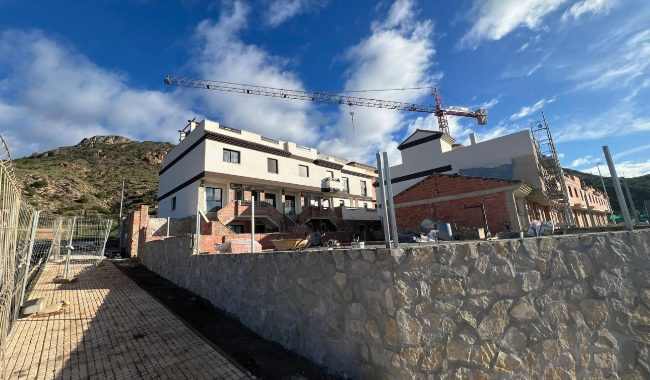 New Build - Town House - La Union - centro