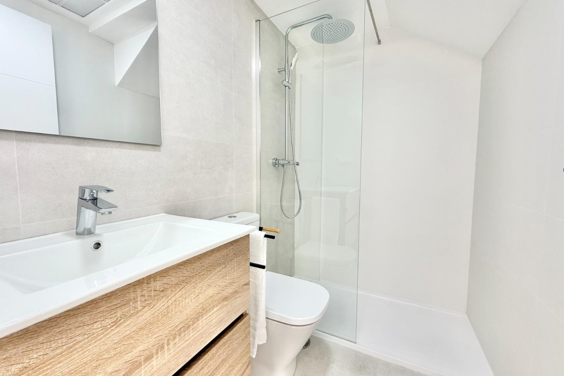 Nieuwbouw Woningen - Stadshuis - Cox - San Fernando