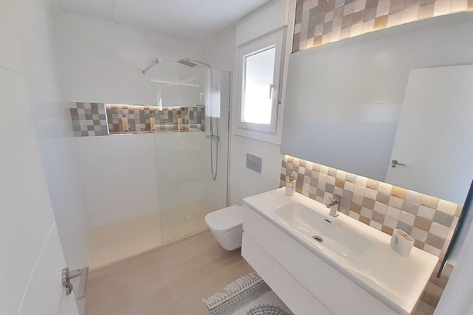 Nieuwbouw Woningen - Vrijstaande villa - Avileses