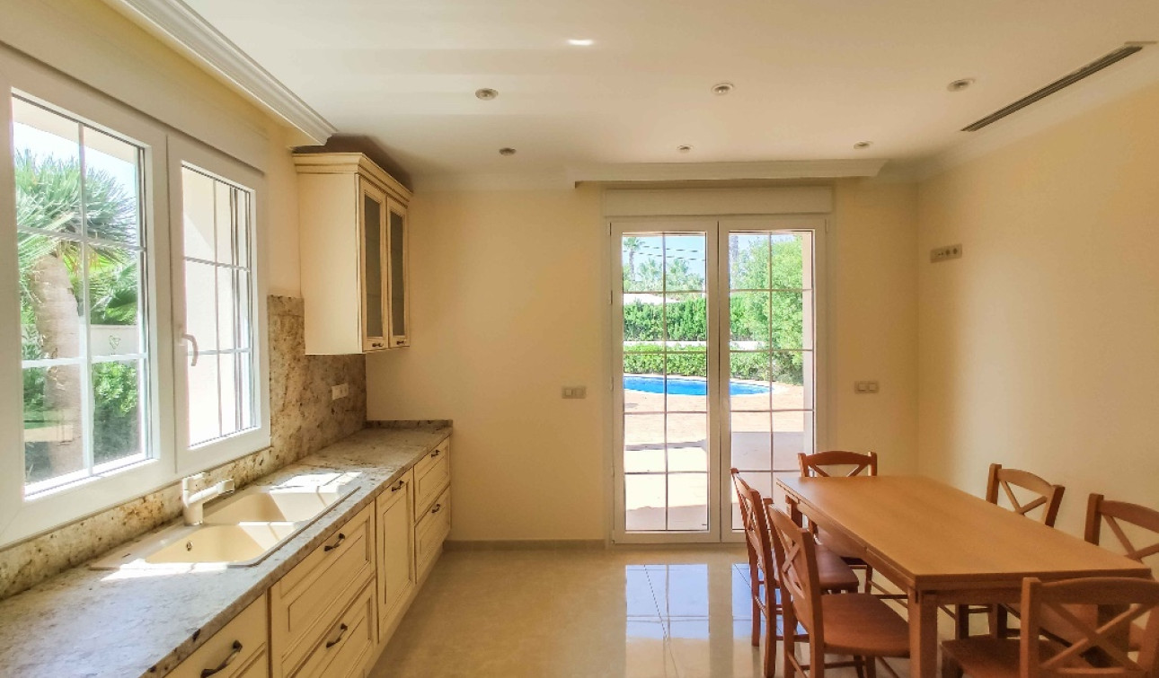 Nieuwbouw Woningen - Vrijstaande villa - Cabo Roig