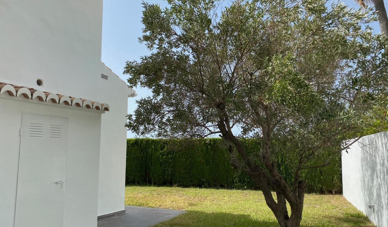 Nieuwbouw Woningen - Vrijstaande villa - Teulada - La Sabatera