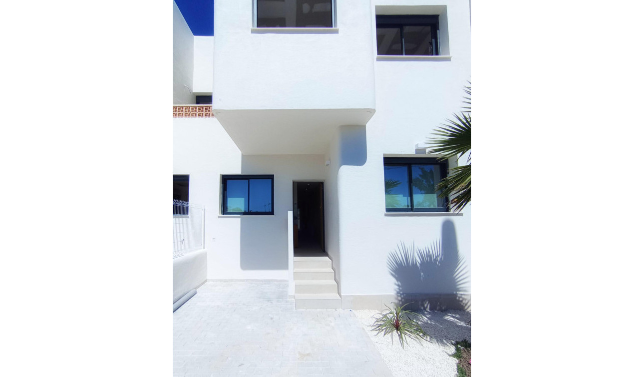 Nouvelle construction - Appartement - Dolores - Sector 3