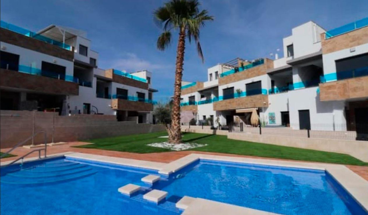 Nouvelle construction - Maison de ville - Bigastro - pueblo