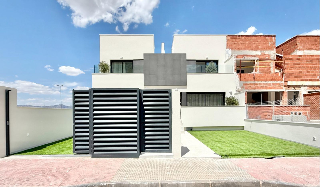 Nouvelle construction - Maison de ville - Cox - San Fernando