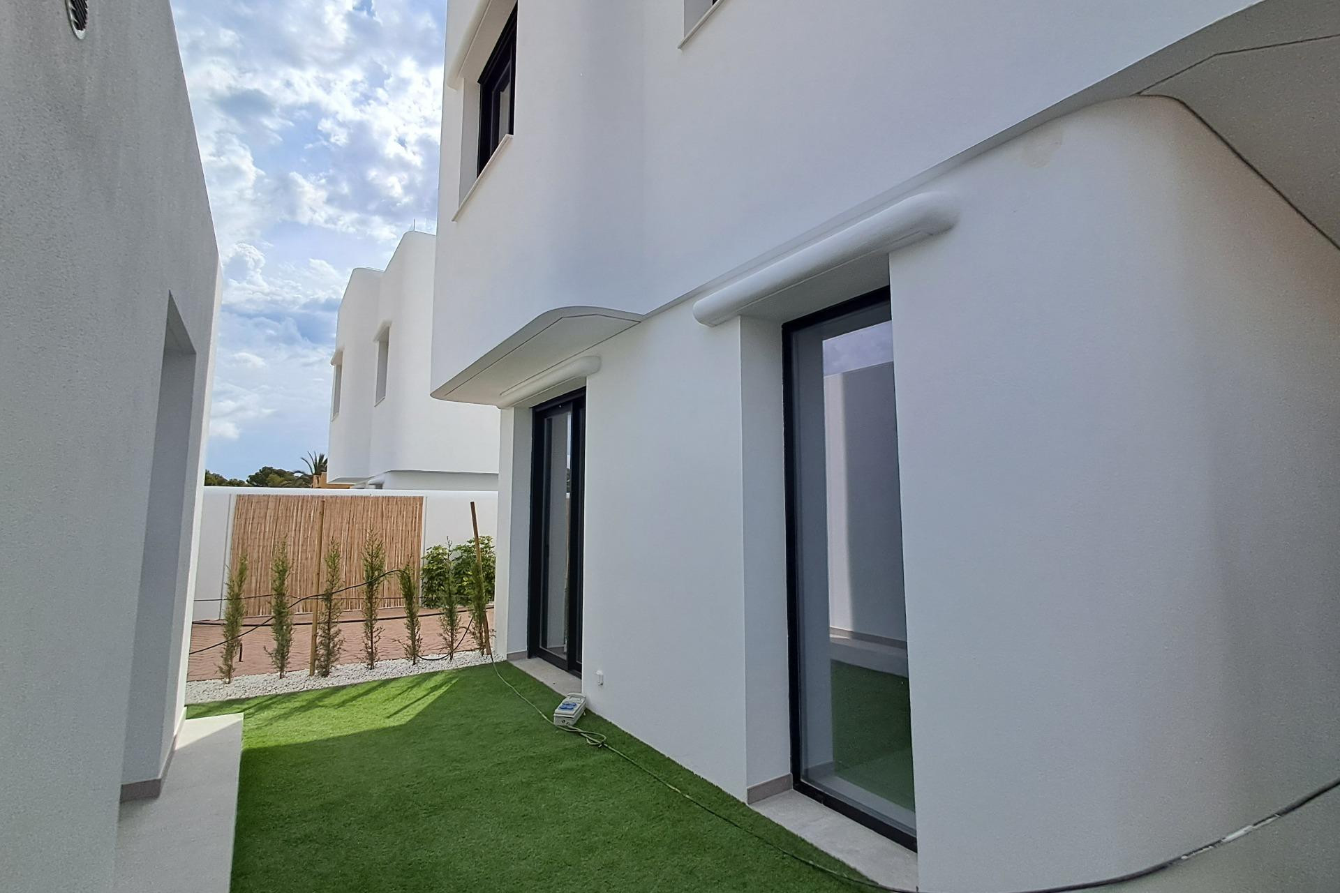Nouvelle construction - Villa Individuelle - Alfas del Pí - El Albir