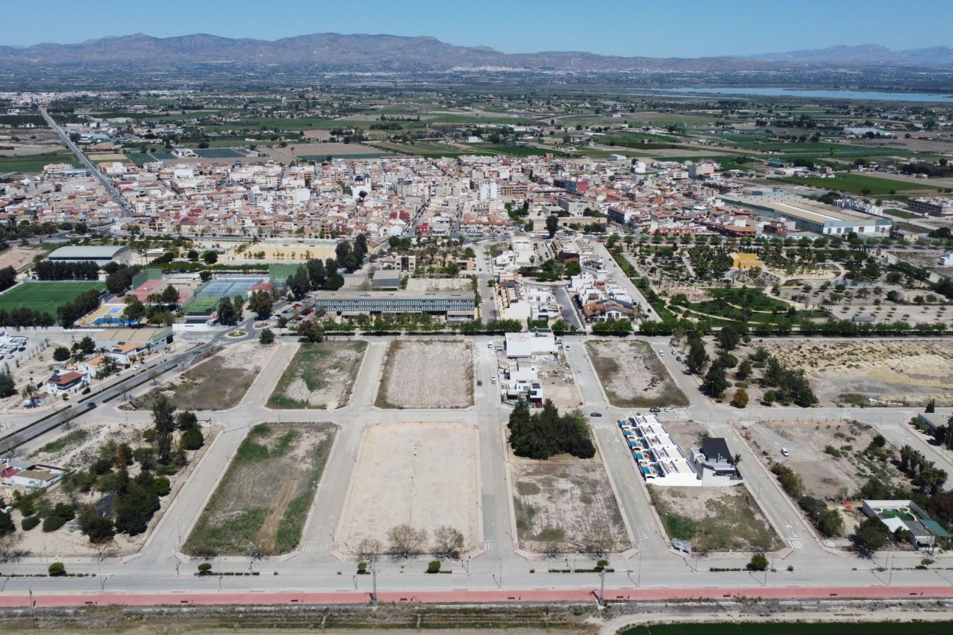 Nouvelle construction - Villa Individuelle - Dolores - polideportivo