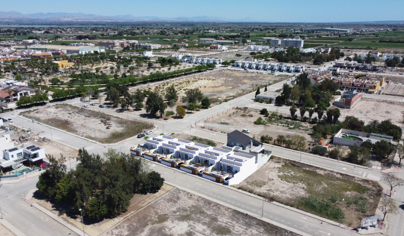 Nouvelle construction - Villa Individuelle - Dolores - polideportivo