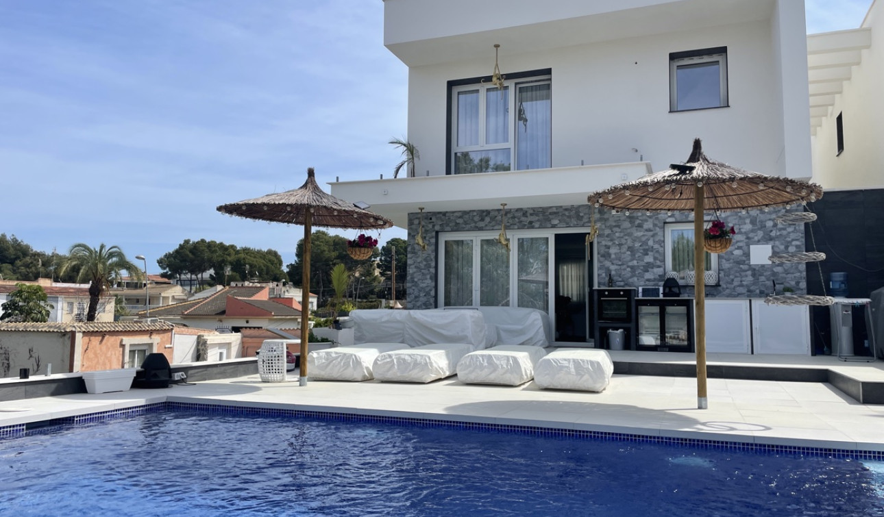 Nouvelle construction - Villa Individuelle - Los Balcones