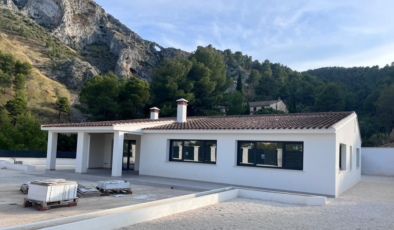Nouvelle construction - Villa Individuelle - Penaguila - El Olivar