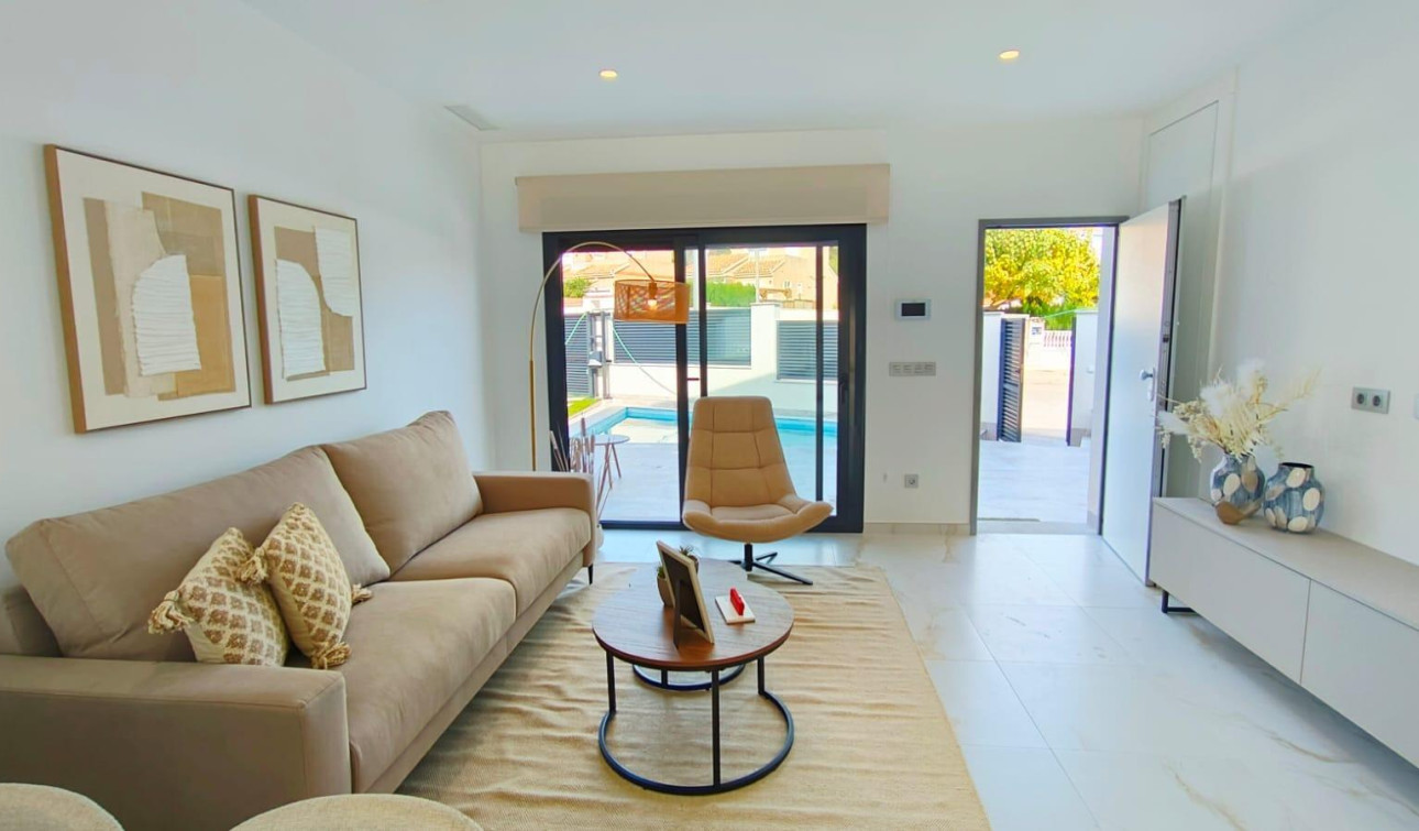 Nouvelle construction - Villa Individuelle - Pilar de la Horadada - Pinar de Campoverde