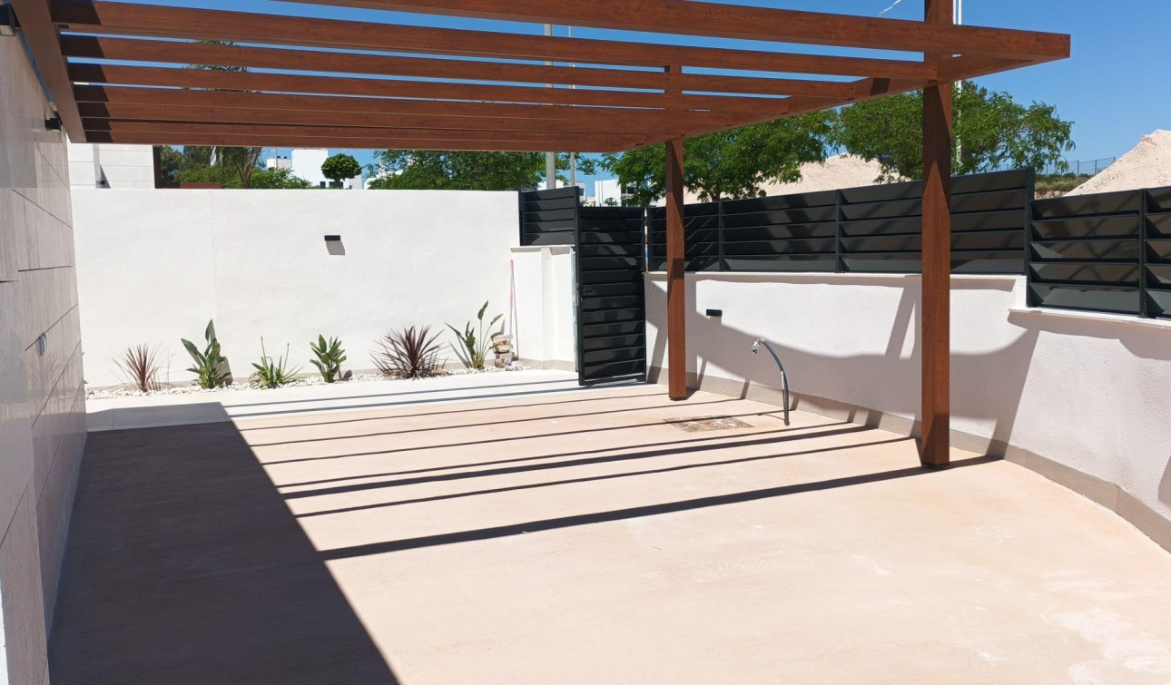 Nouvelle construction - Villa Individuelle - Pilar de la Horadada - Roda Golf