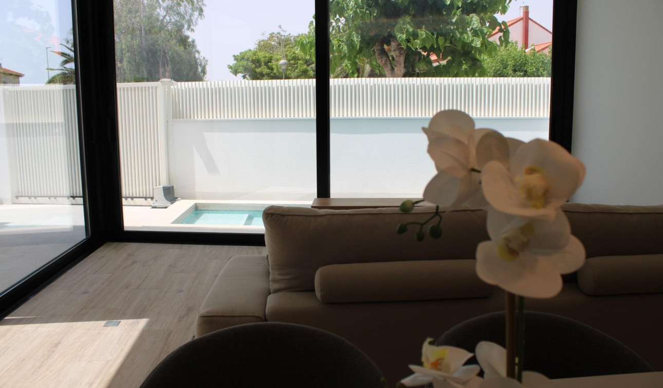 Nouvelle construction - Villa Individuelle - Pilar de la Horadada - Torre De La Horadada