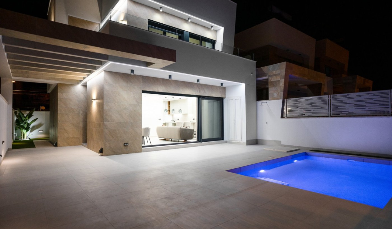 Nouvelle construction - Villa Individuelle - San Miguel de Salinas - Blue Lagoon