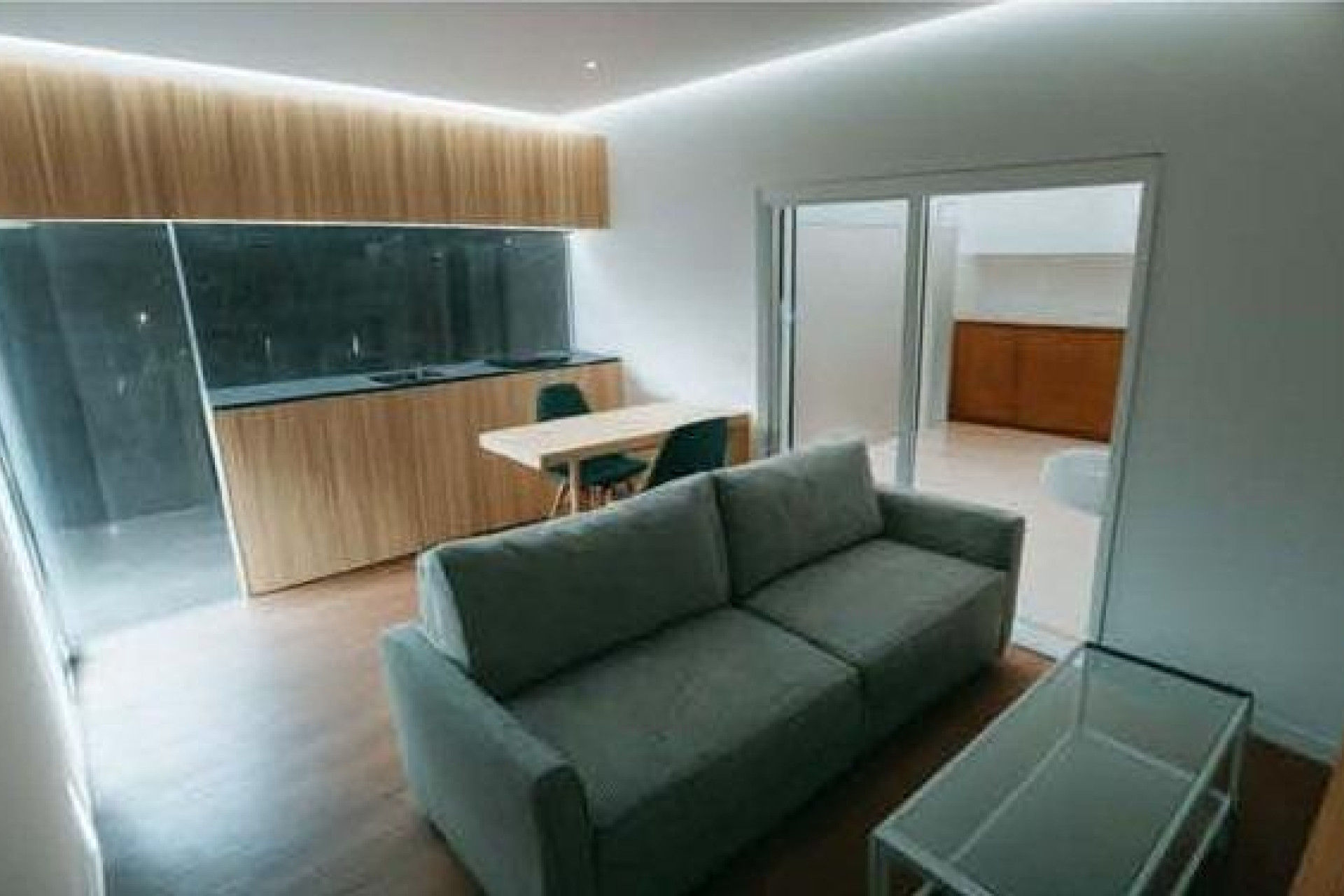 Obra nueva - Apartamento / Piso - Torrevieja - Centro