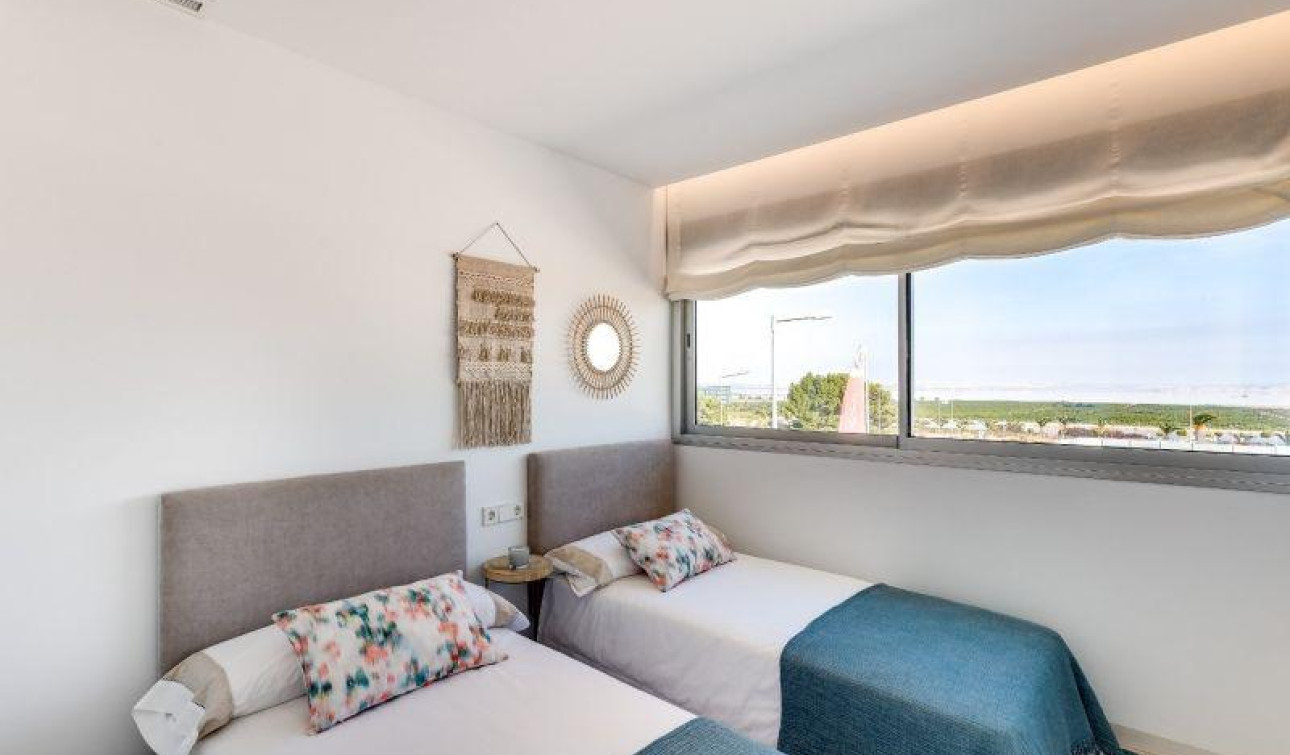 Obra nueva - Apartamento / Piso - Torrevieja - Los Balcones