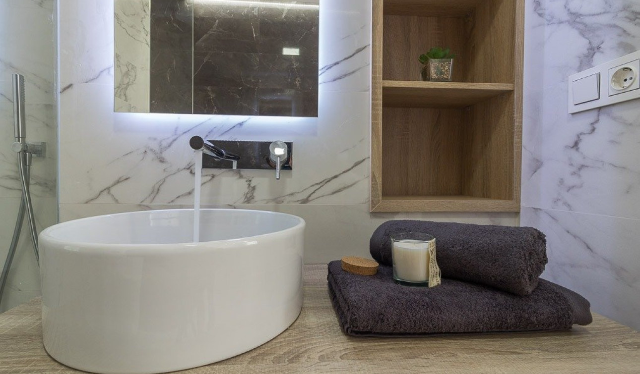 Obra nueva - Apartamento / Piso - Torrevieja - Los Balcones