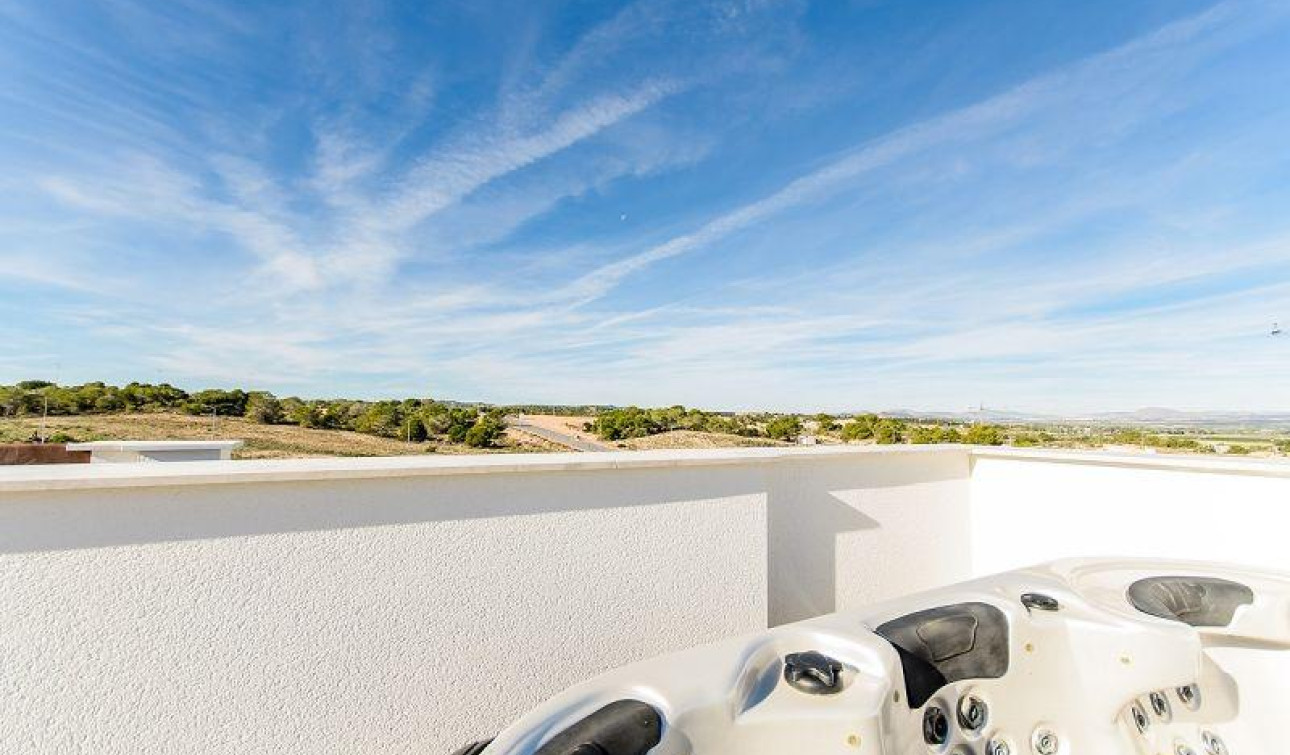 Obra nueva - Bungalow - Torrevieja - Los Balcones