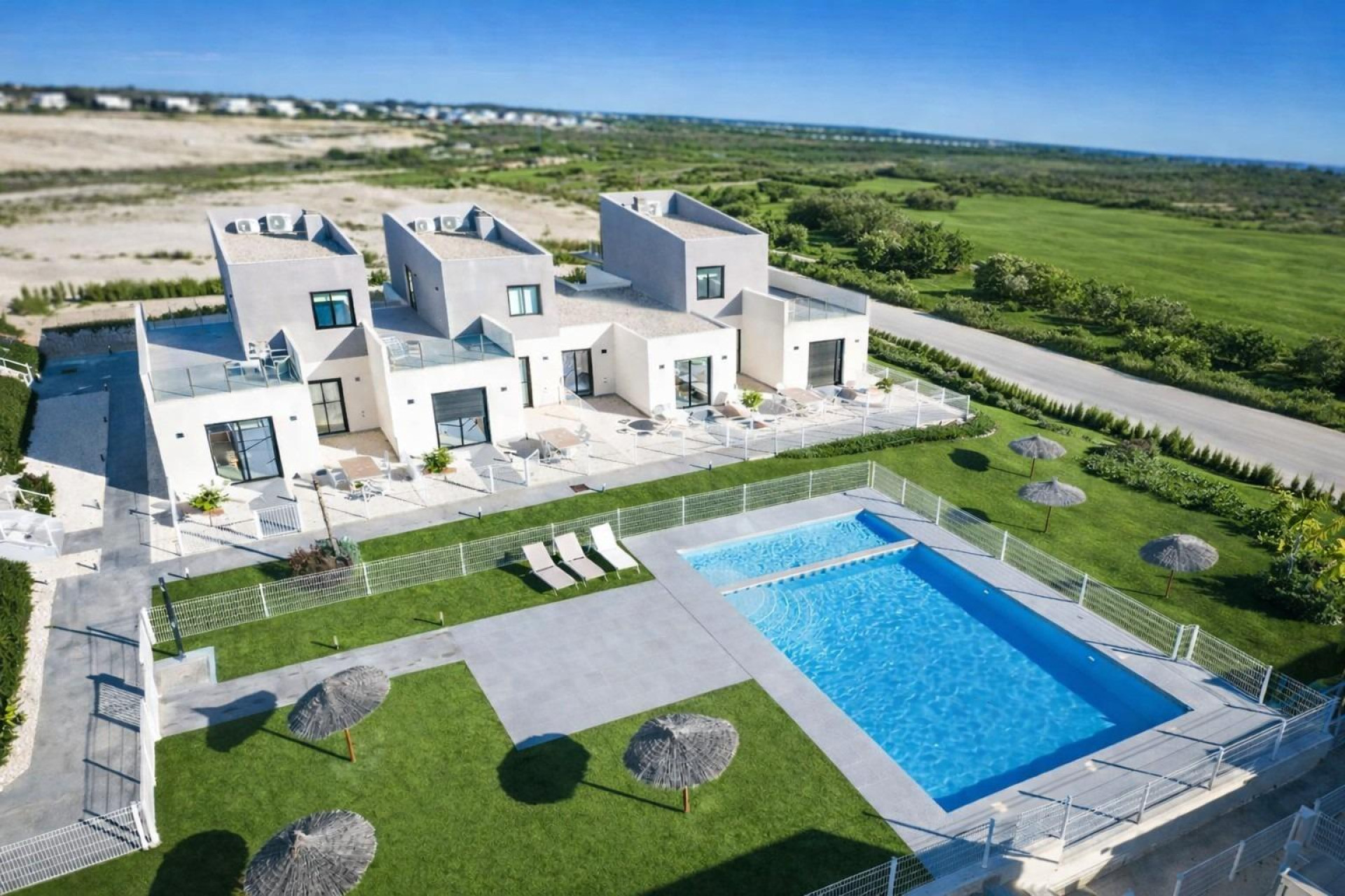 Obra nueva - Casa de Pueblo - Banos y Mendigo - Altaona Golf
