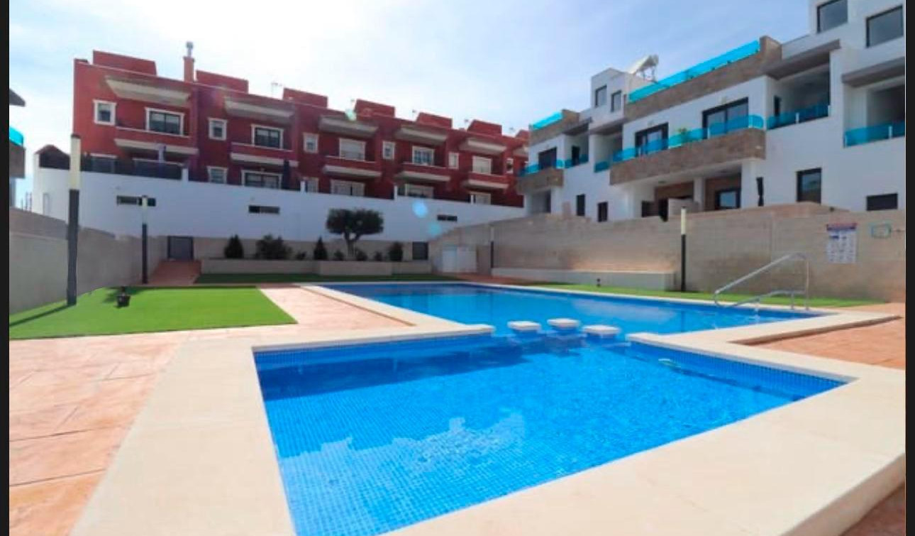 Obra nueva - Casa de Pueblo - Bigastro - pueblo