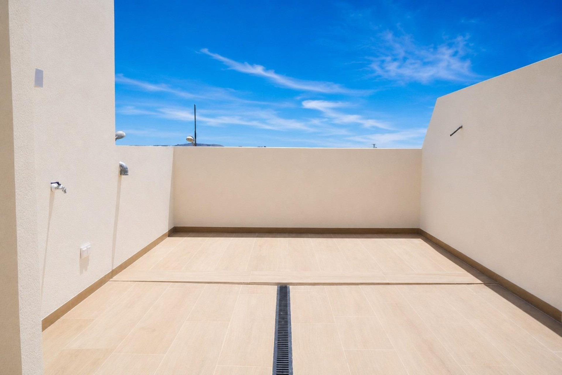 Obra nueva - Casa de Pueblo - Dolores - Sector 2