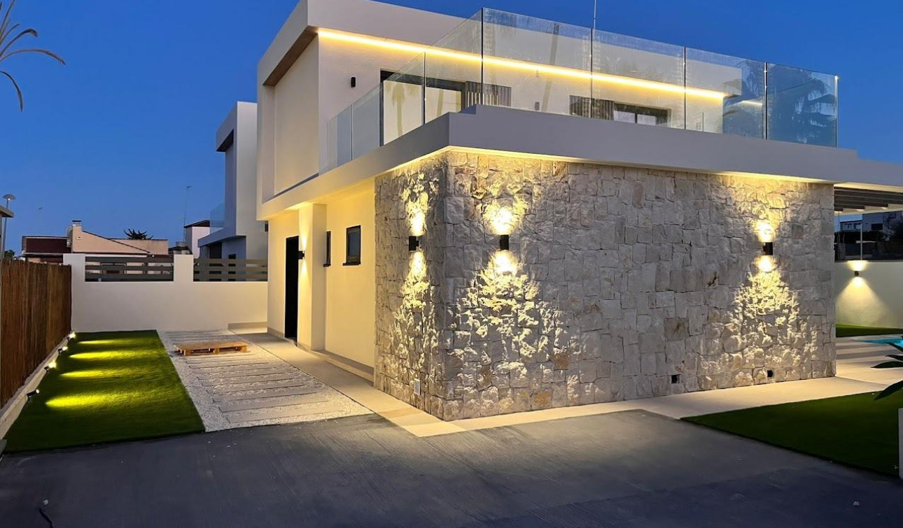 Obra nueva - Casa de Pueblo - Orihuela Costa - Montezenia