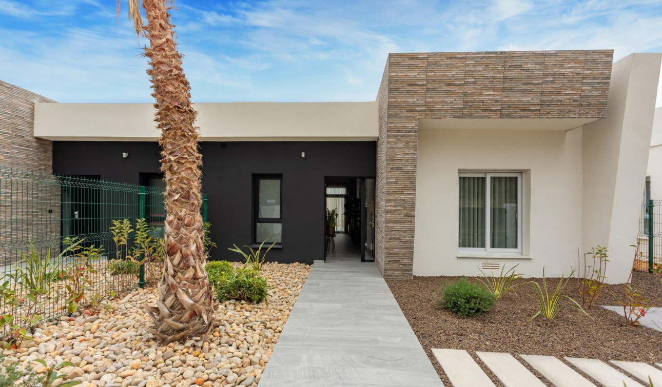 Obra nueva - Villa independiente - Algorfa - La Finca Golf