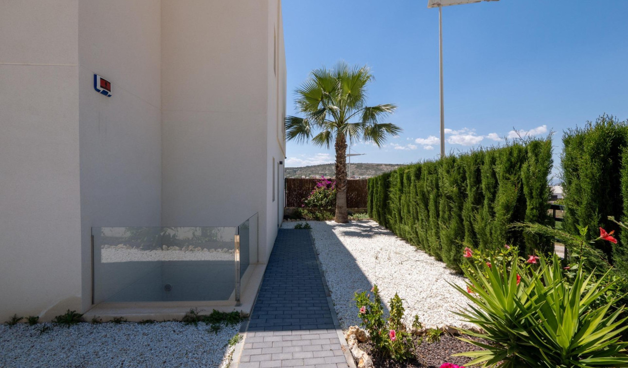 Obra nueva - Villa independiente - Algorfa - La Finca Golf