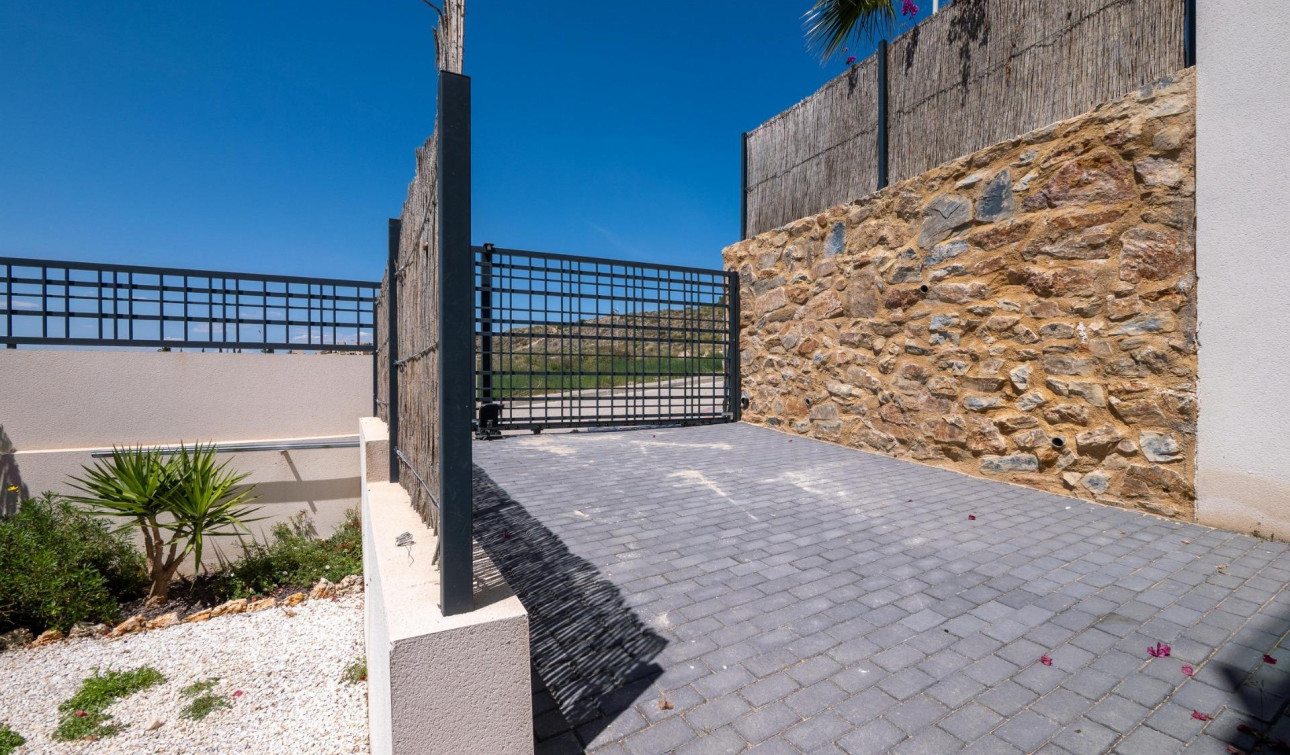 Obra nueva - Villa independiente - Algorfa - La Finca Golf
