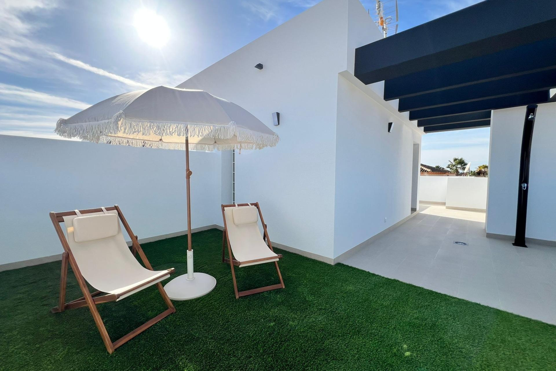 Obra nueva - Villa independiente - Benferri - Benfis Park