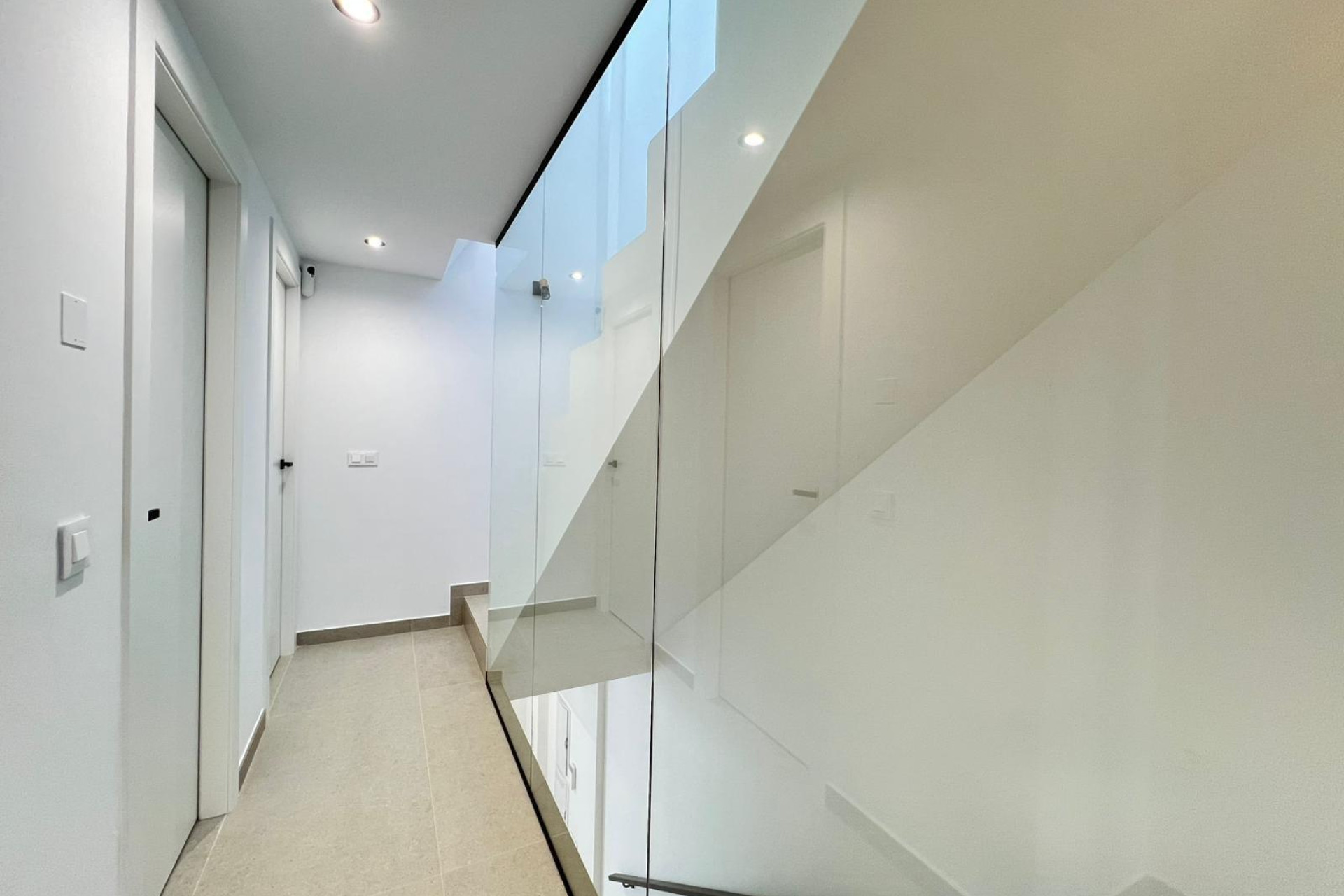 Obra nueva - Villa independiente - Benferri - Benfis Park