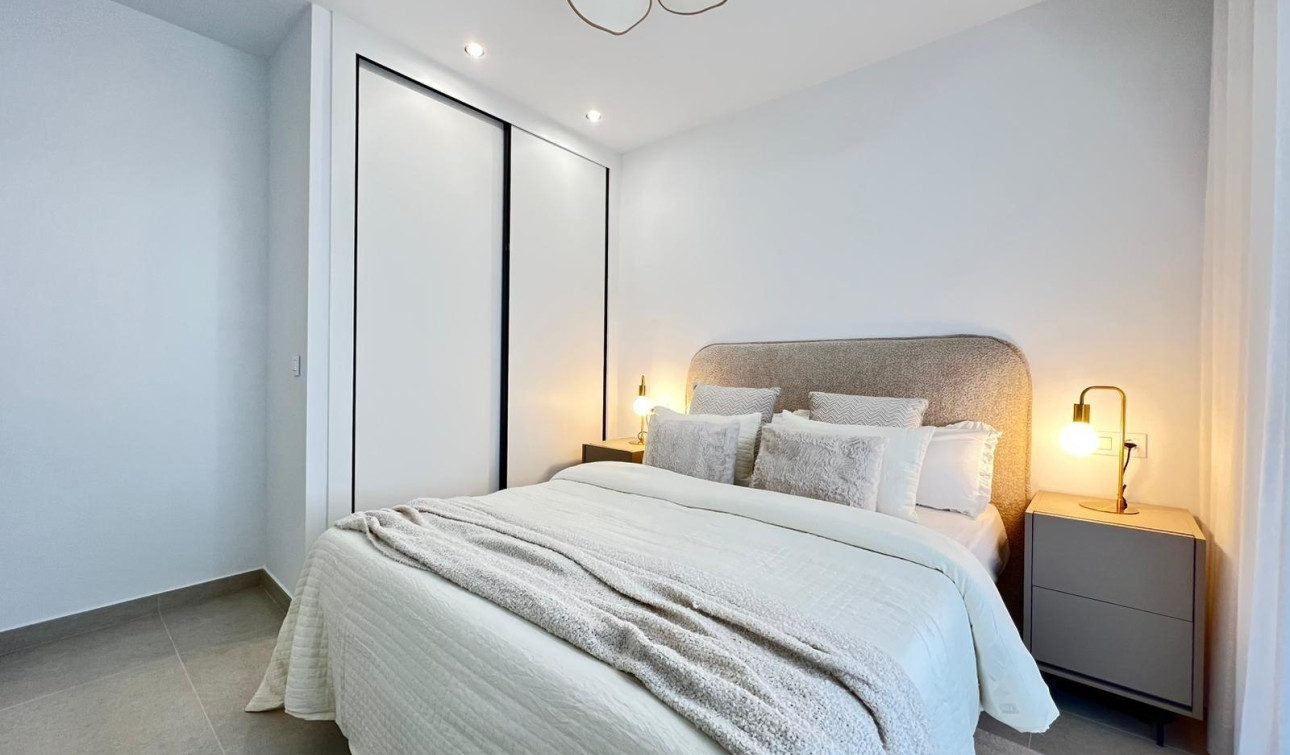 Obra nueva - Villa independiente - Benferri - Benfis Park