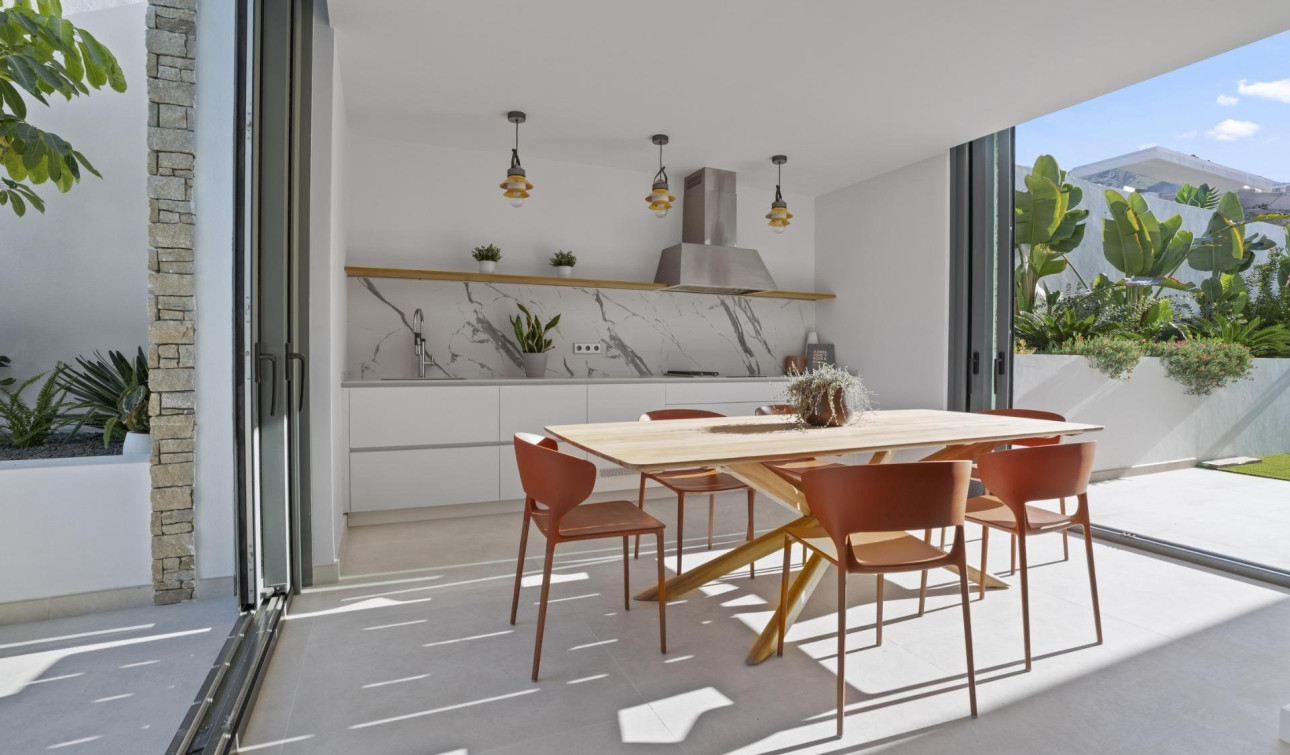 Obra nueva - Villa independiente - Benidorm - Rincón de Loix