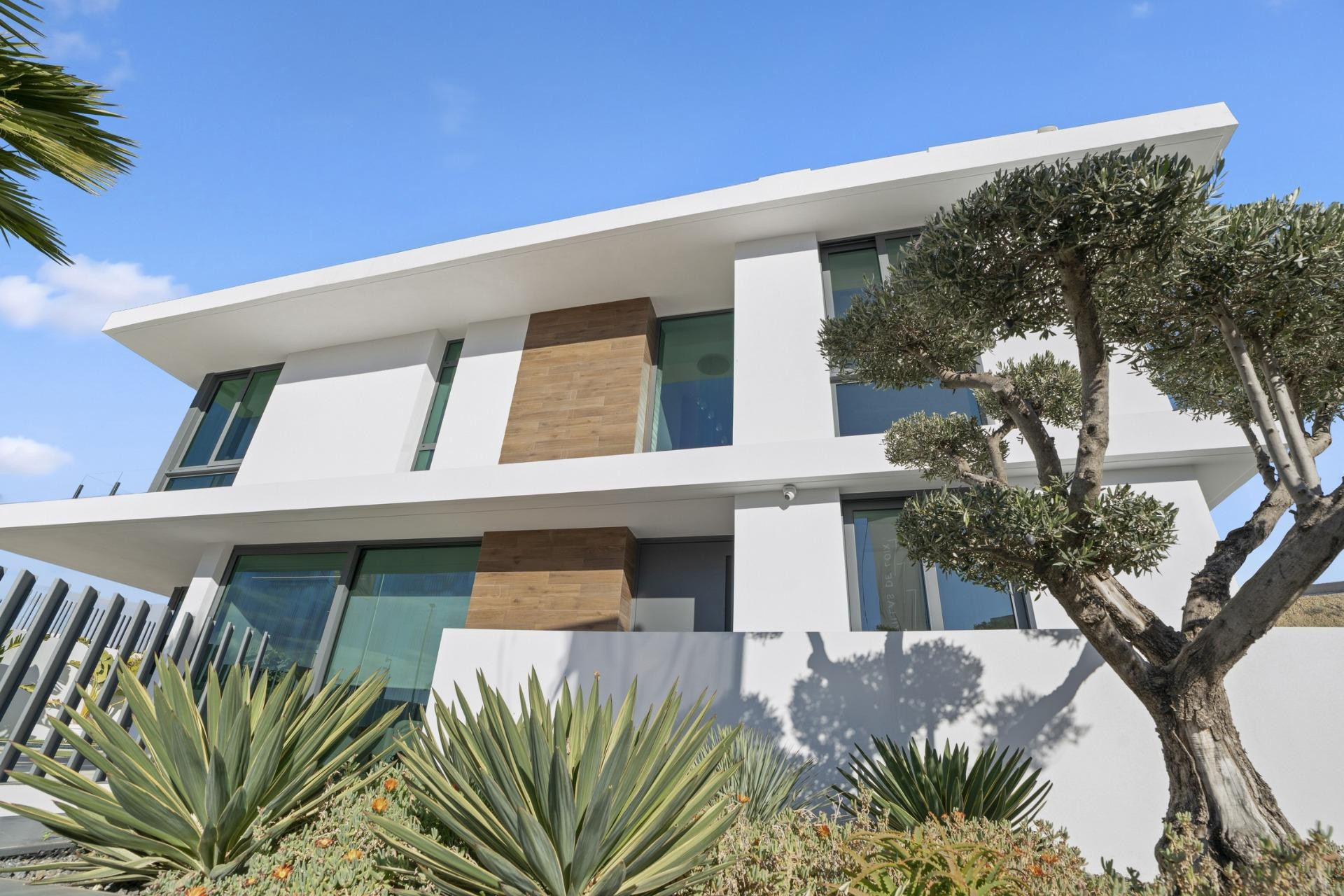 Obra nueva - Villa independiente - Benidorm - Rincón de Loix