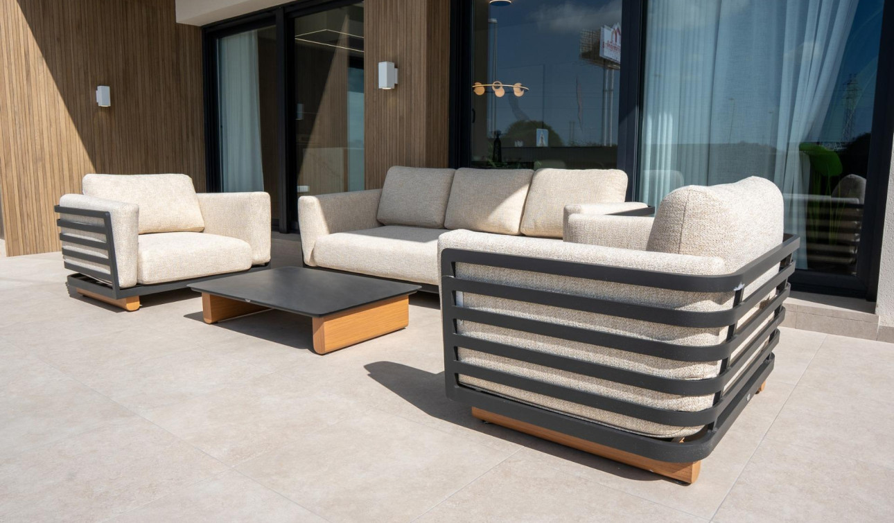 Obra nueva - Villa independiente - Ciudad Quesada - Lo Marabú