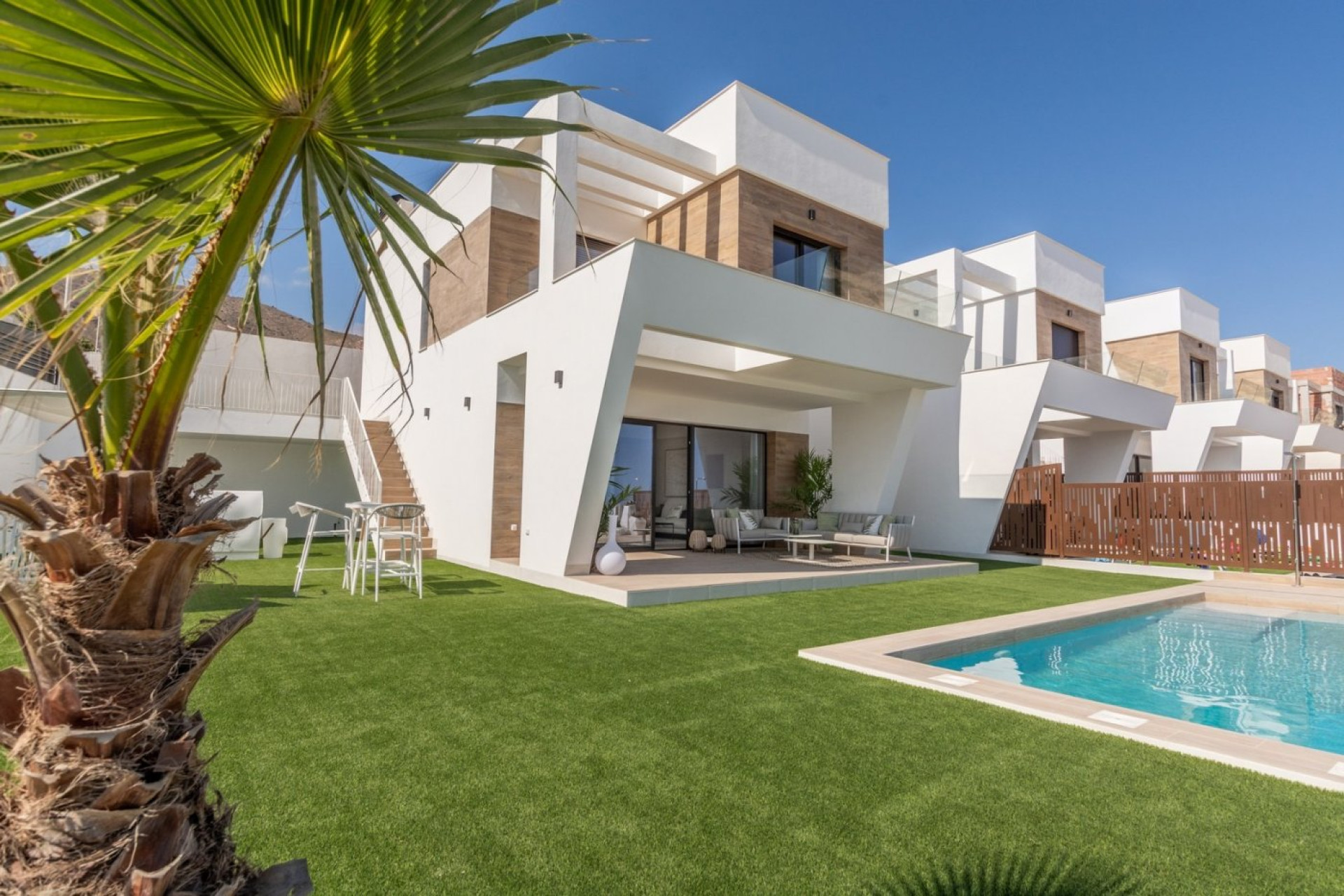 Obra nueva - Villa independiente - Finestrat - Campana Garden