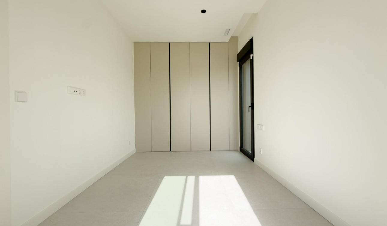 Obra nueva - Villa independiente - Finestrat - Campana Garden