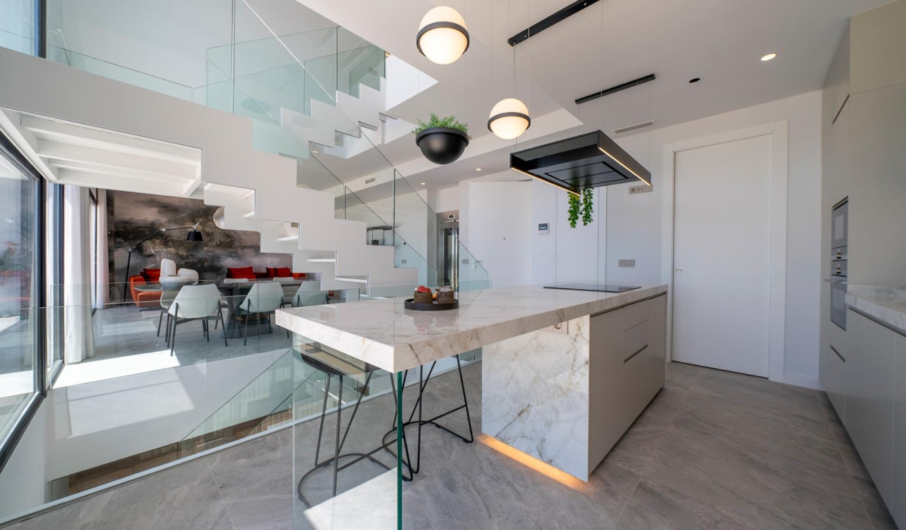 Obra nueva - Villa independiente - Finestrat - Campana Garden