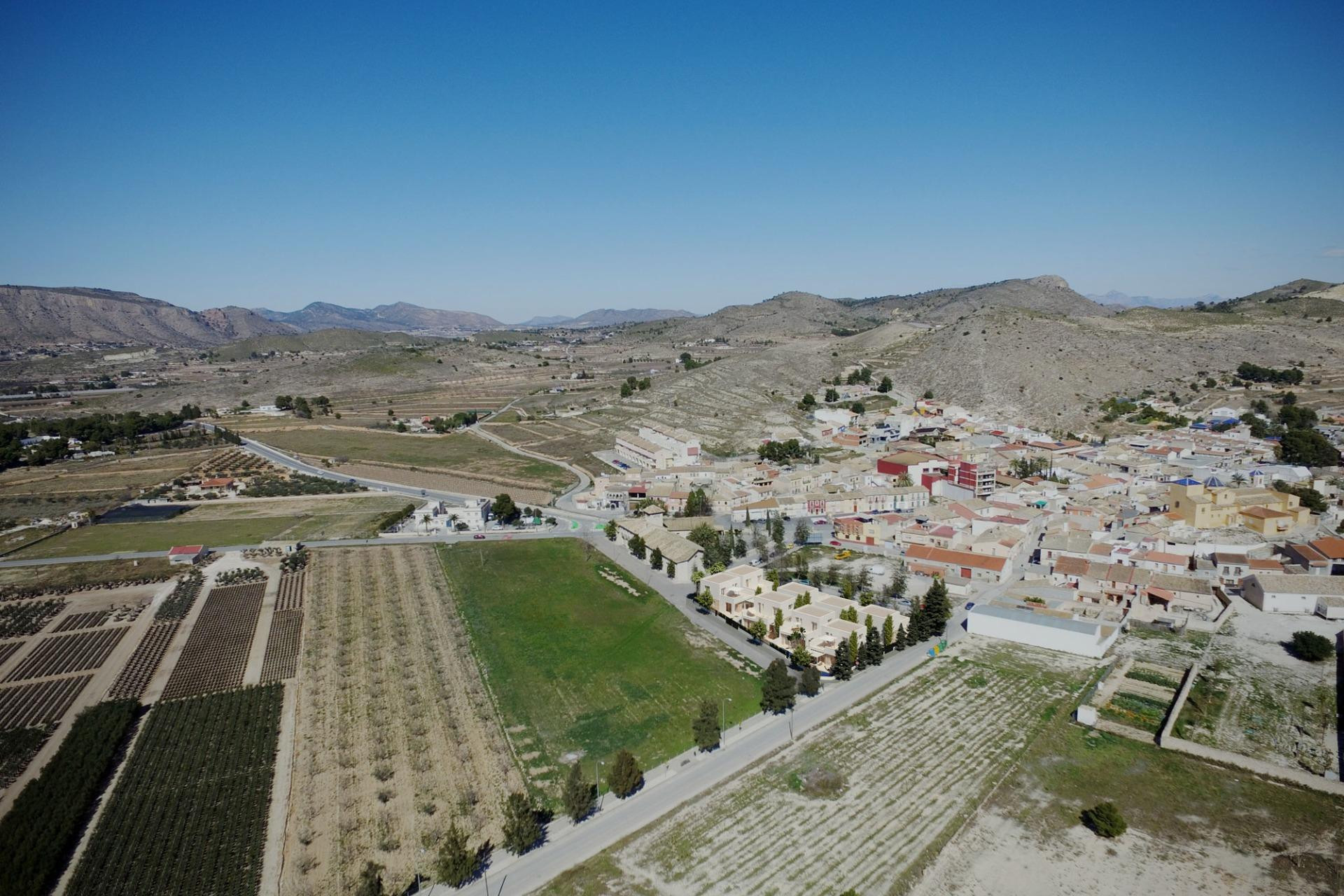 Obra nueva - Villa independiente - Hondón de las Nieves - Centro