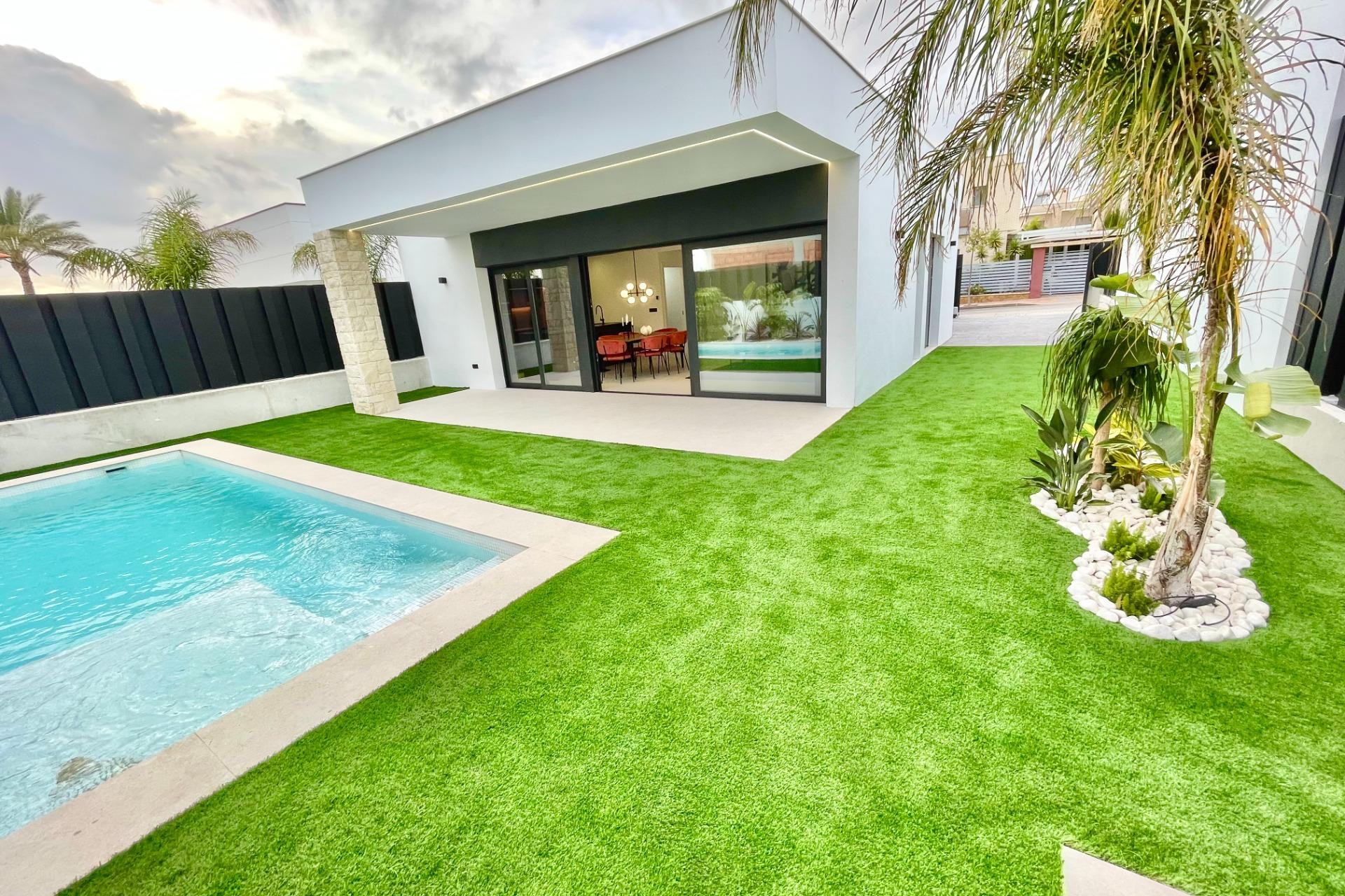 Obra nueva - Villa independiente - Molina De Segura - Urb. La Quinta