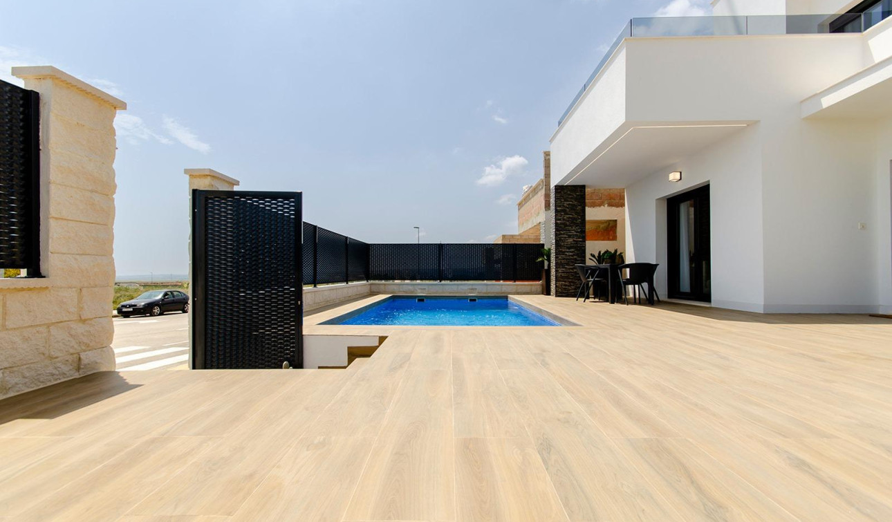 Obra nueva - Villa independiente - Orihuela - Entre Naranjos