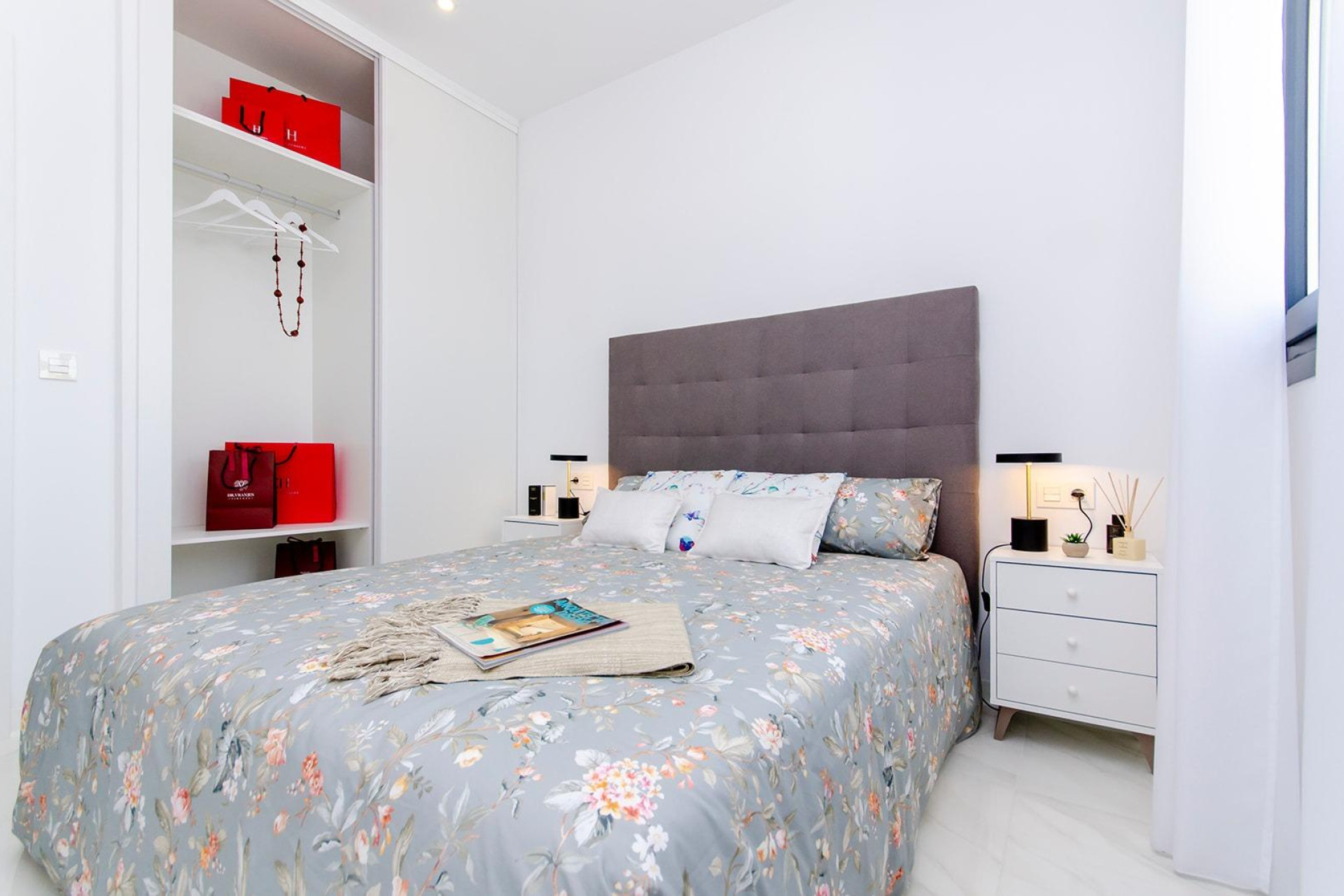 Obra nueva - Villa independiente - Orihuela - Entre Naranjos