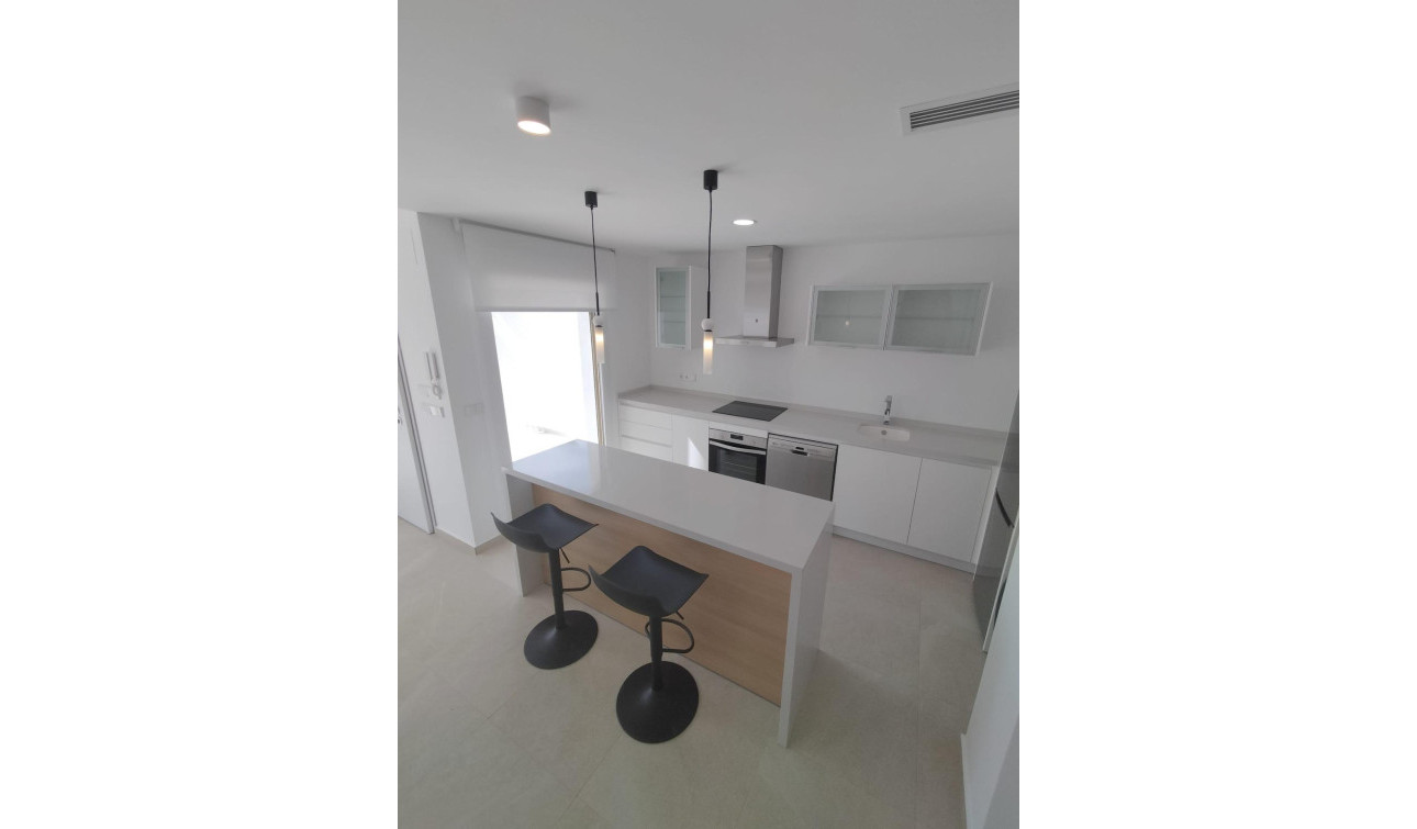 Obra nueva - Villa independiente - Orihuela - Entre Naranjos