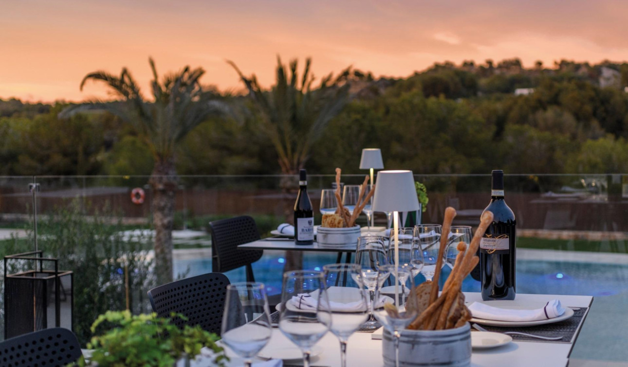 Obra nueva - Villa independiente - Orihuela - Las Colinas Golf