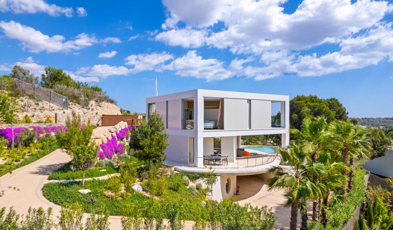 Obra nueva - Villa independiente - Orihuela - Las Colinas Golf