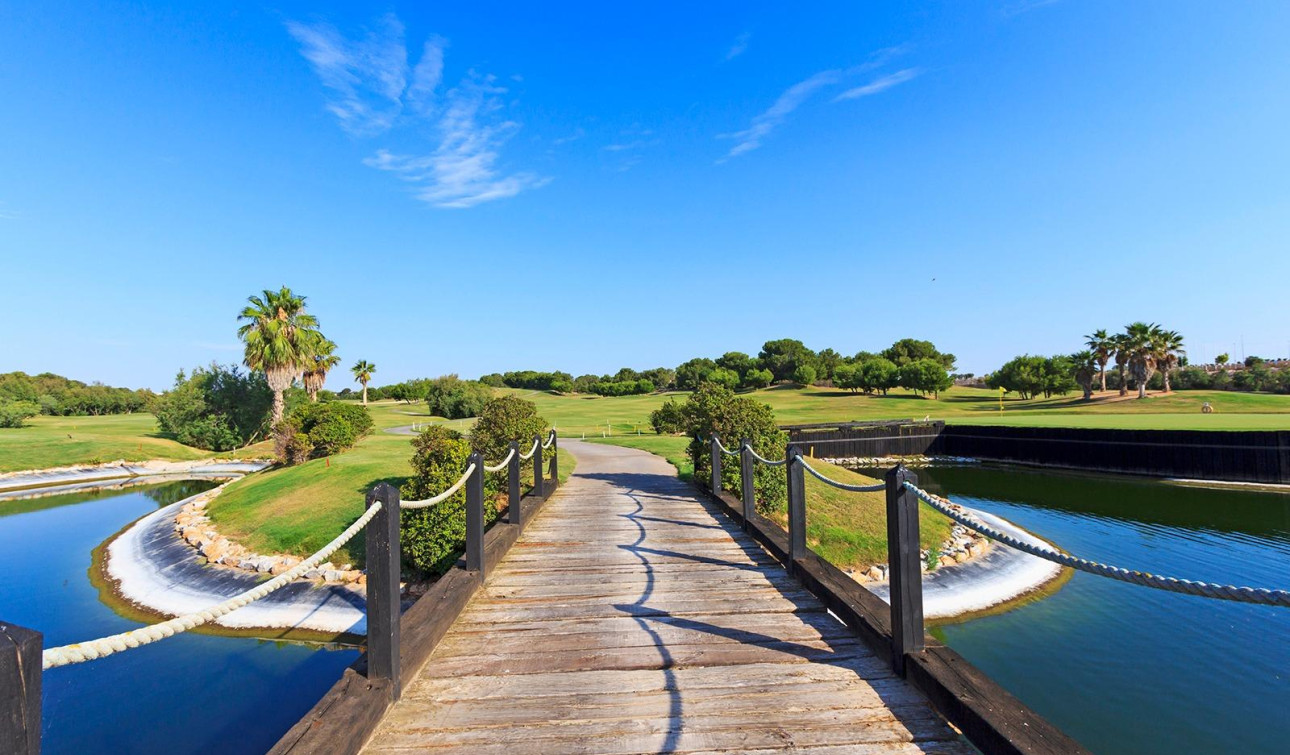 Obra nueva - Villa independiente - Pilar de la Horadada - Lo Romero Golf