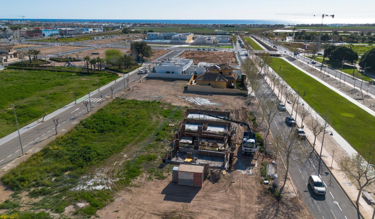 Obra nueva - Villa independiente - Pilar de la Horadada - pueblo