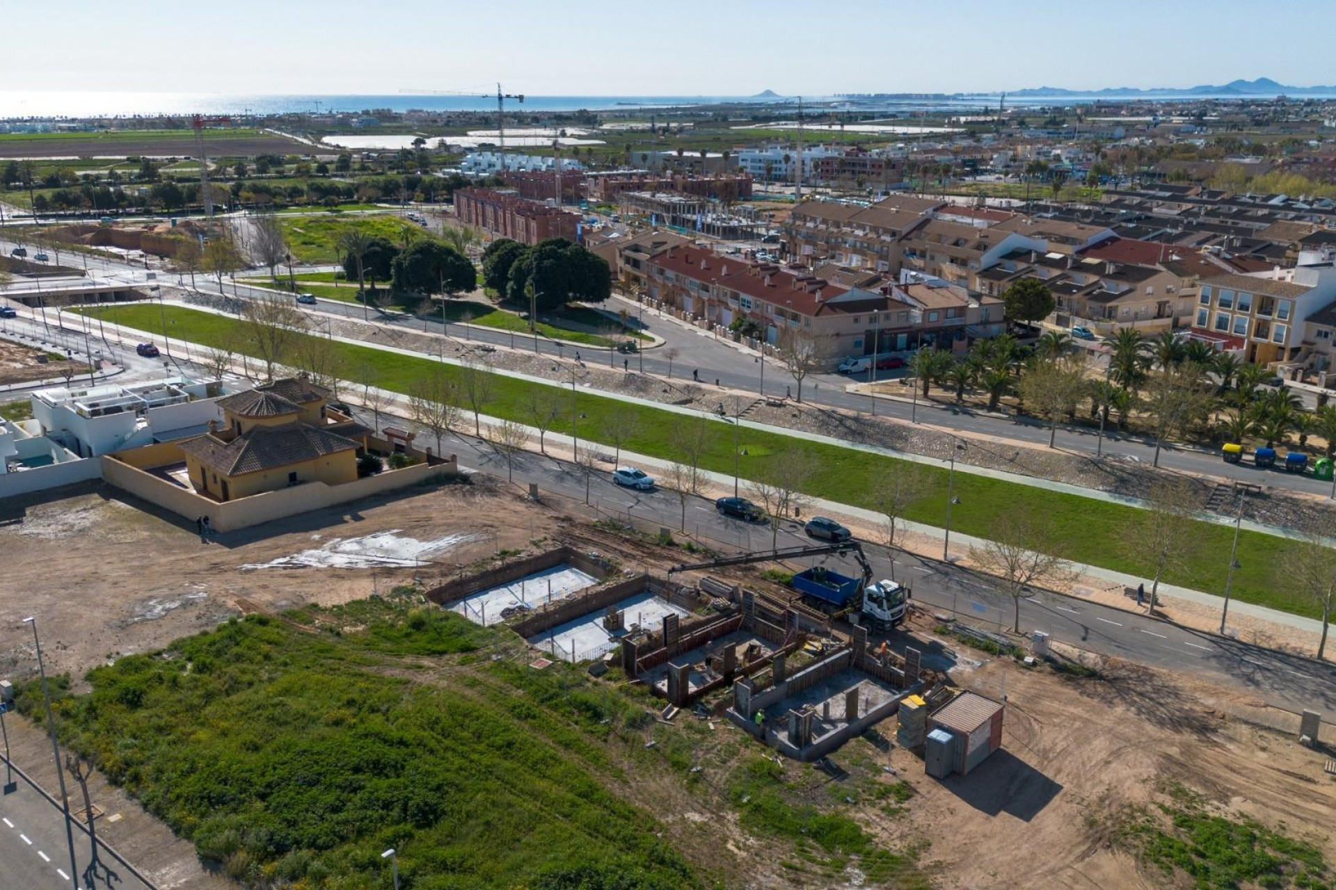 Obra nueva - Villa independiente - Pilar de la Horadada - pueblo